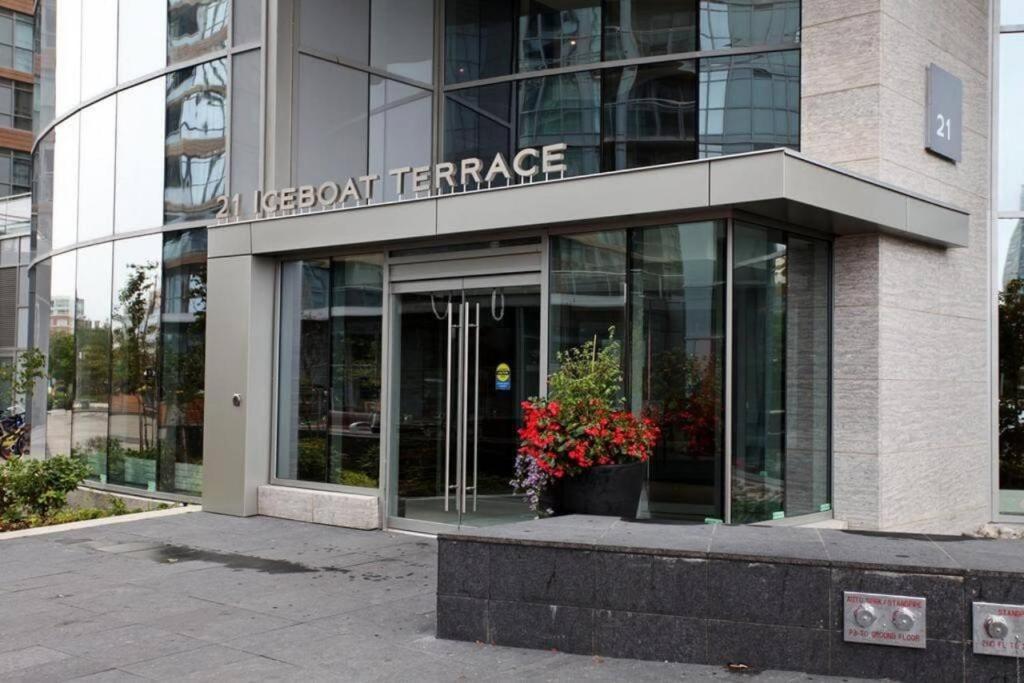 Luxury Downtown Lakeview & City View Condo Toronto Exterior foto